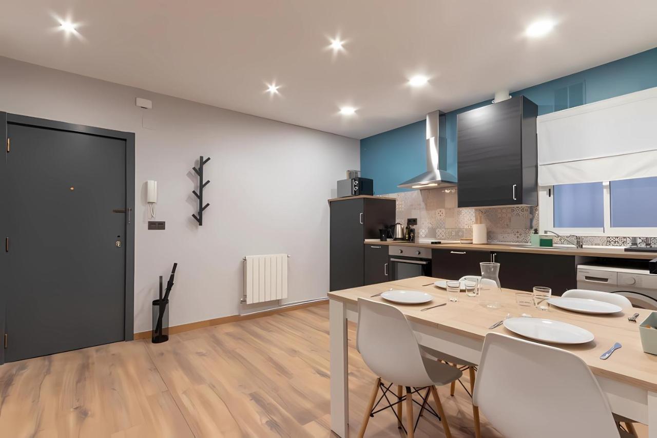Bilbao Urban City Apartment Bagian luar foto