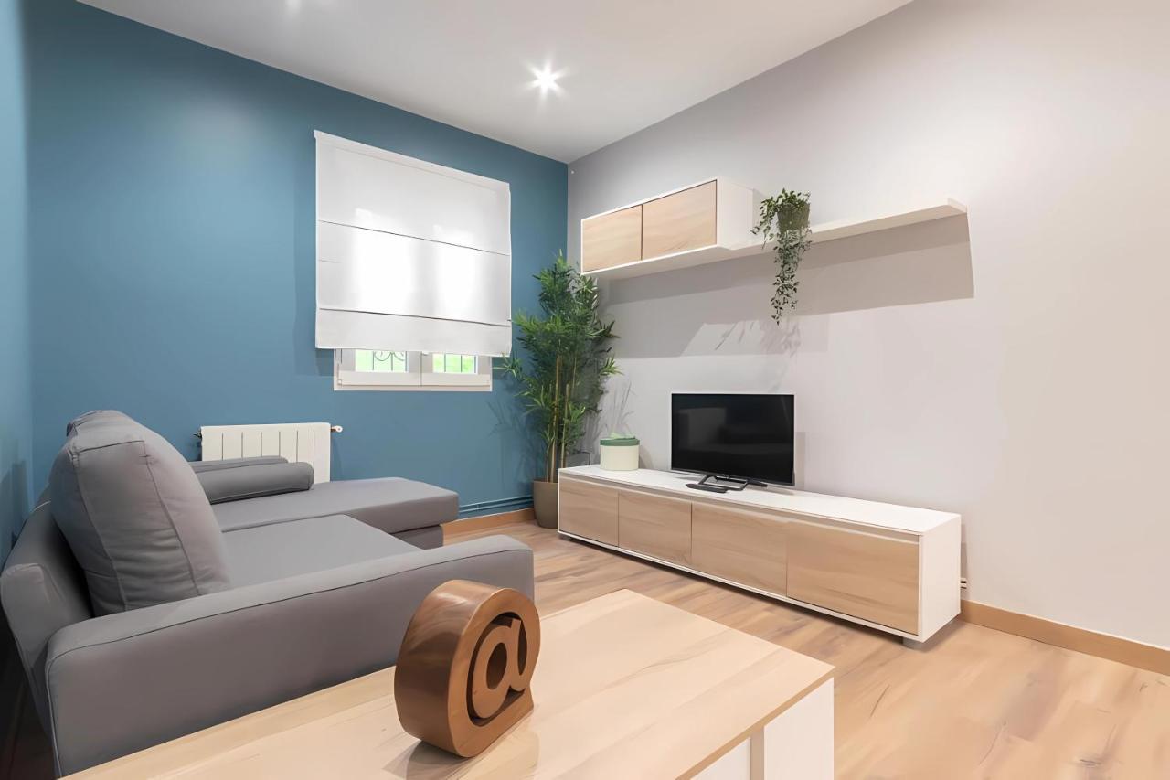 Bilbao Urban City Apartment Bagian luar foto